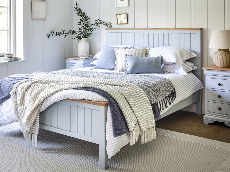 Willis and Gambier Chantilly Bed Frame